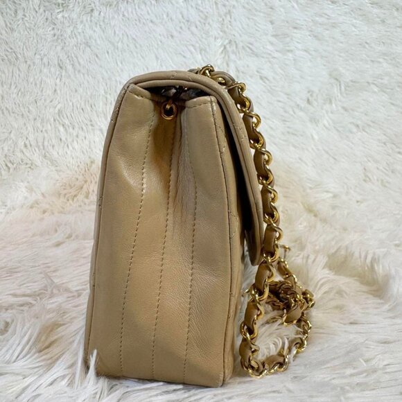 Authentic CHANEL CC 24K Vintage Half Moon Round Flap Bag Lambskin Timeless Purse - Picture 5 of 12